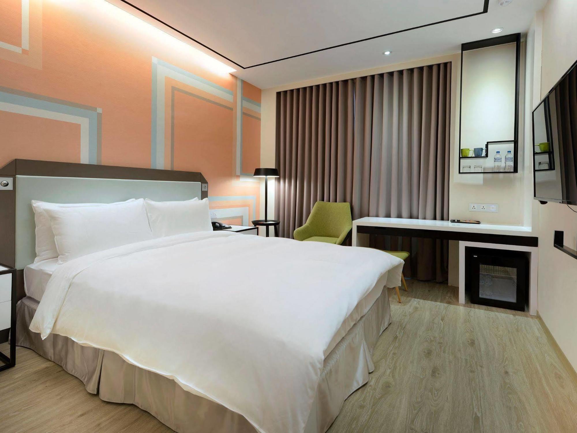 Uinn Business Hotel-Shihlin Tchaj-pej Exteriér fotografie