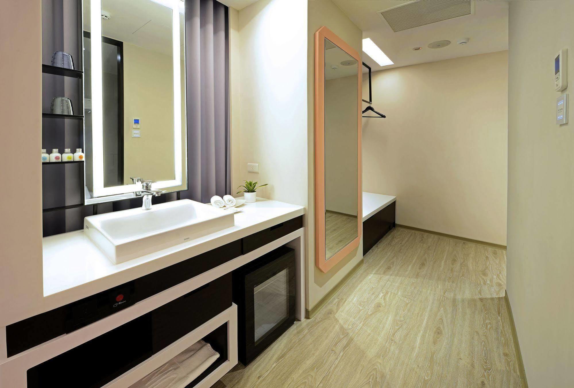 Uinn Business Hotel-Shihlin Tchaj-pej Exteriér fotografie